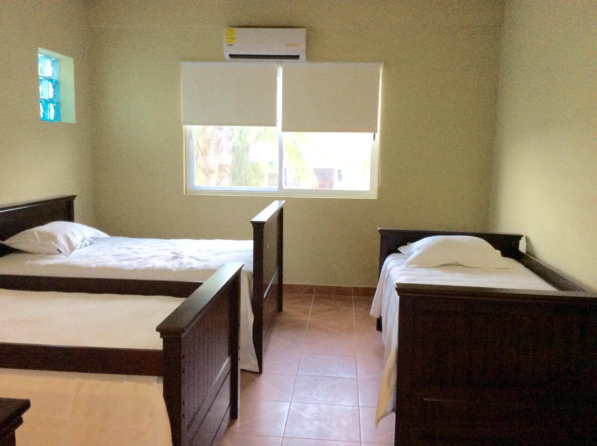 Casa Paloma Blanca Hostel 女人岛 外观 照片