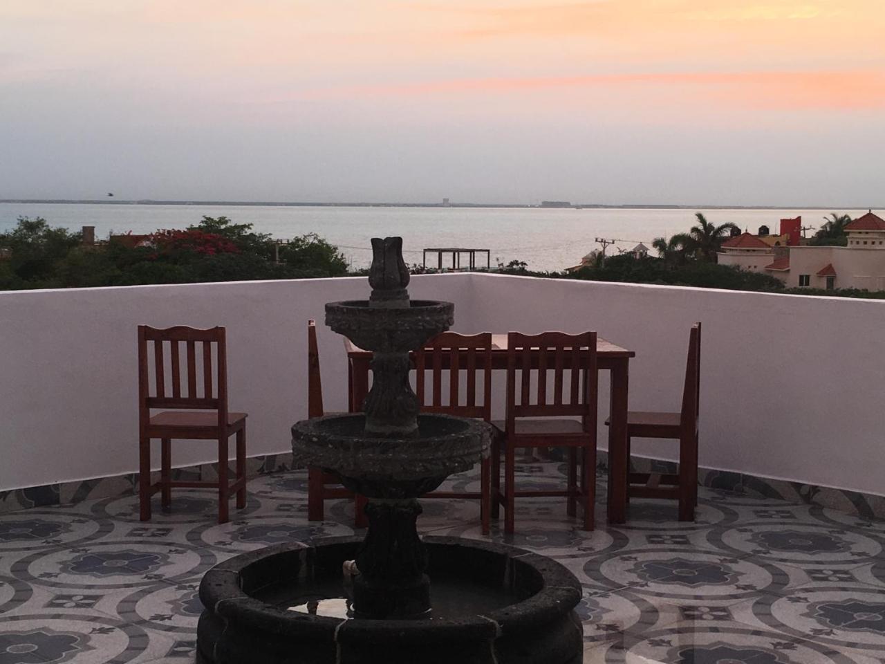 Casa Paloma Blanca Hostel 女人岛 外观 照片